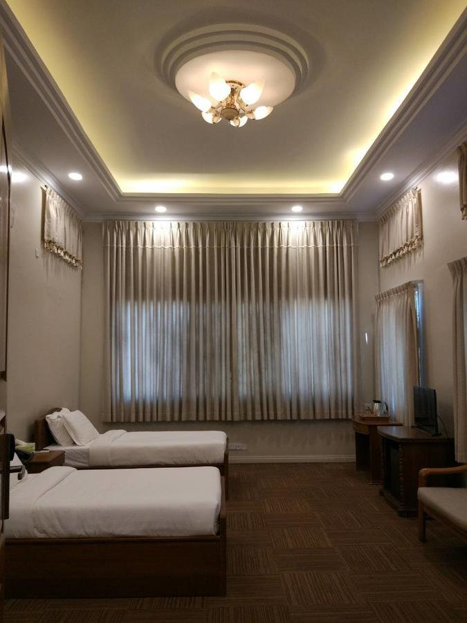 Ruby Garden Hotel Yangon Exterior photo