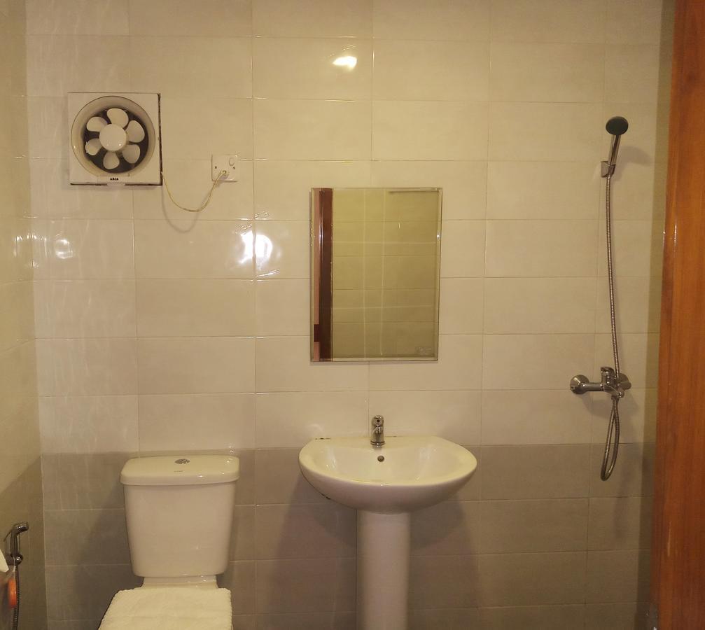 Ruby Garden Hotel Yangon Exterior photo