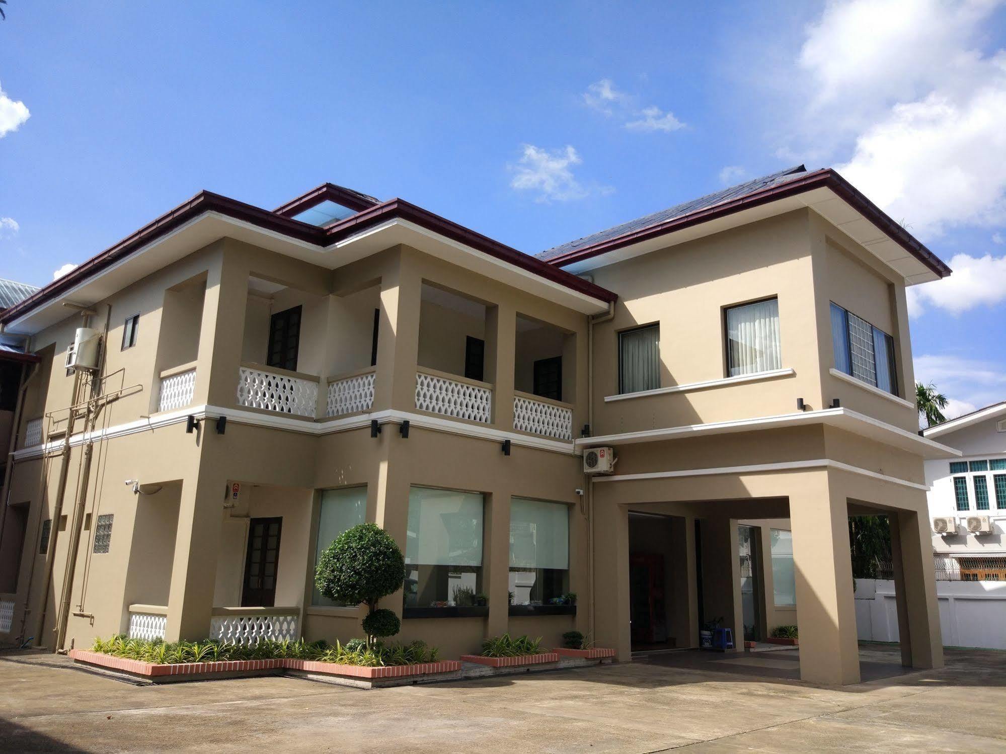 Ruby Garden Hotel Yangon Exterior photo